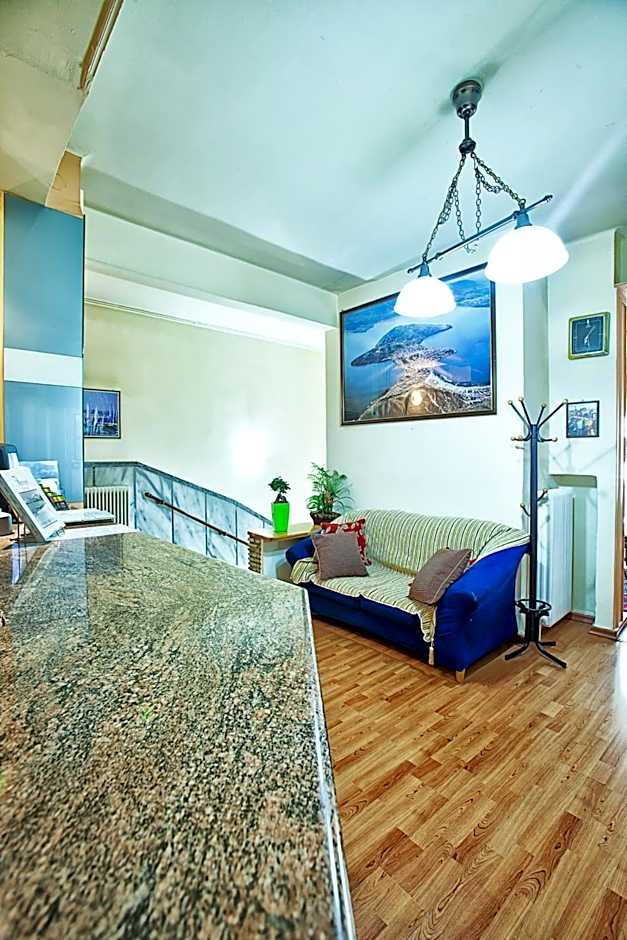 Keletron Hotel - Bike friendly hotel