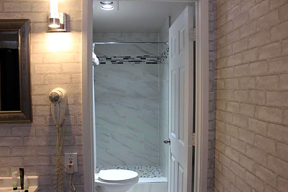 Cedarwood Inn of Ashland