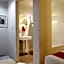 RedDoorz Plus at Sunrise Hotel Sanur