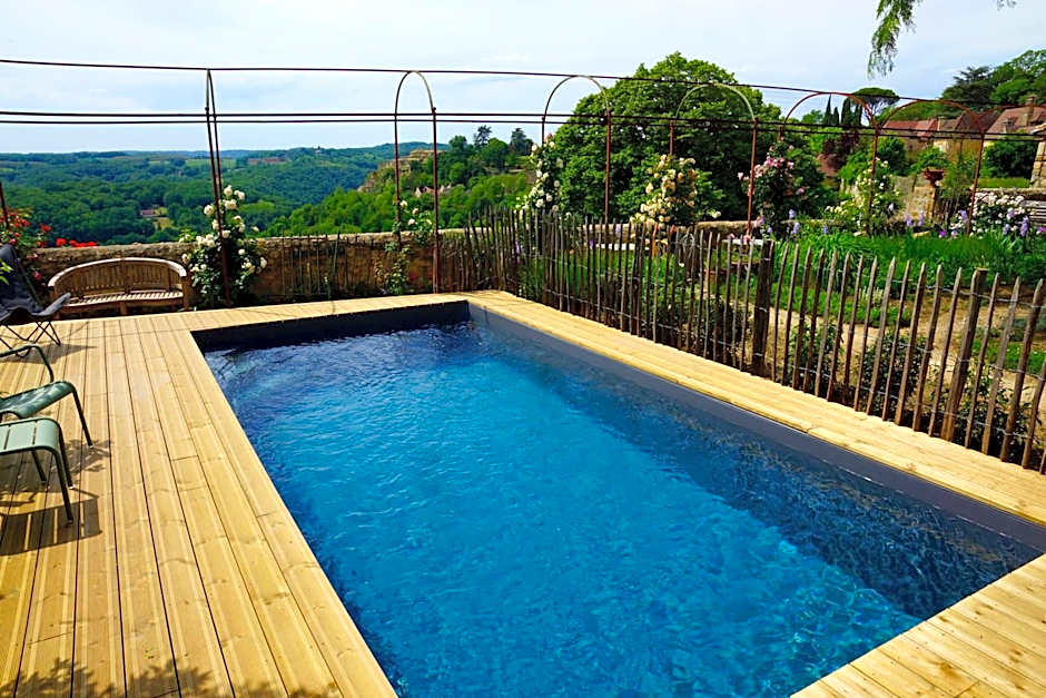 1 logis à Domme - Piscine & SPA