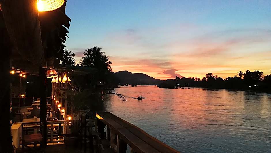 Sala Done Khone Hotel