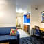 Holiday Inn Express Hotel & Suites Wausau