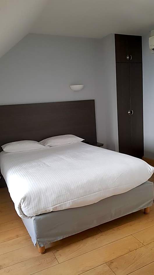 Logis Hôtel des Deux Forts