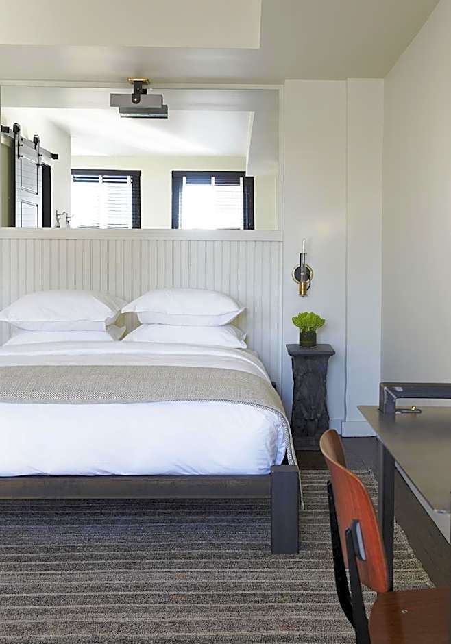 The Dean Hotel