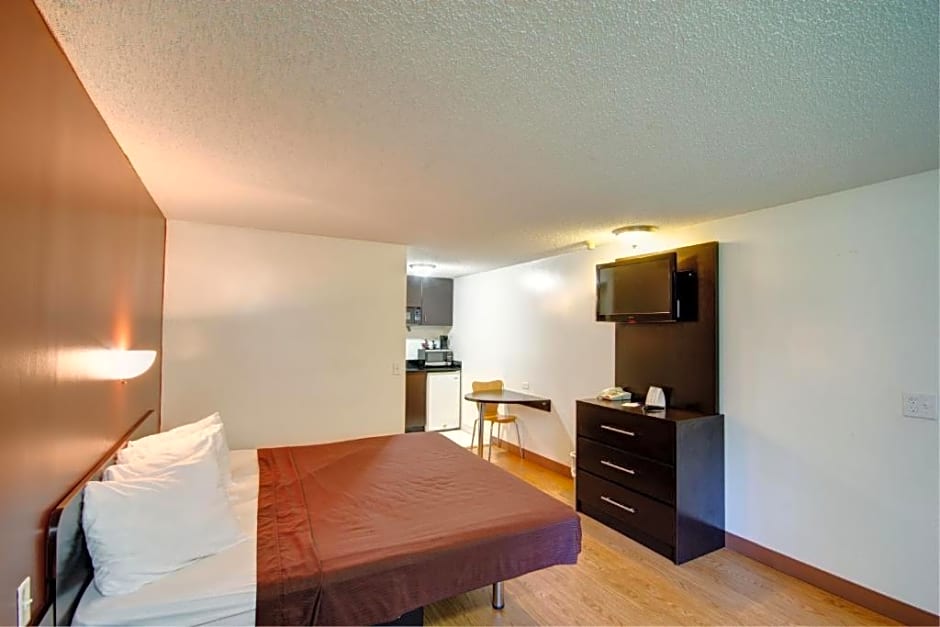 Americas Best Value Inn Heath-Newark