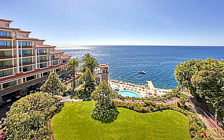 Upper Floor Superior Room for 2 Adults