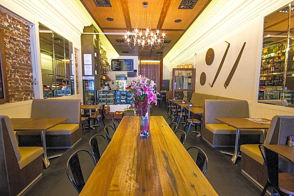 Grand Hotel Rockdale