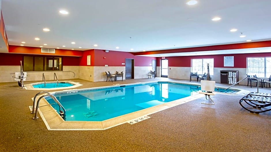 Holiday Inn Express Hotel & Suites Chicago-Deerfield/Lincolnshire By IHG