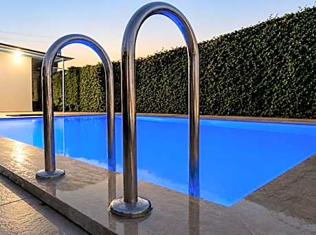 Enjoy Hotel