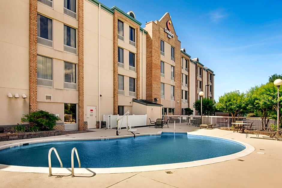 Comfort Inn Airport Roanoke