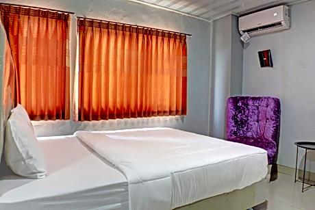 Monthly Deluxe Double Room