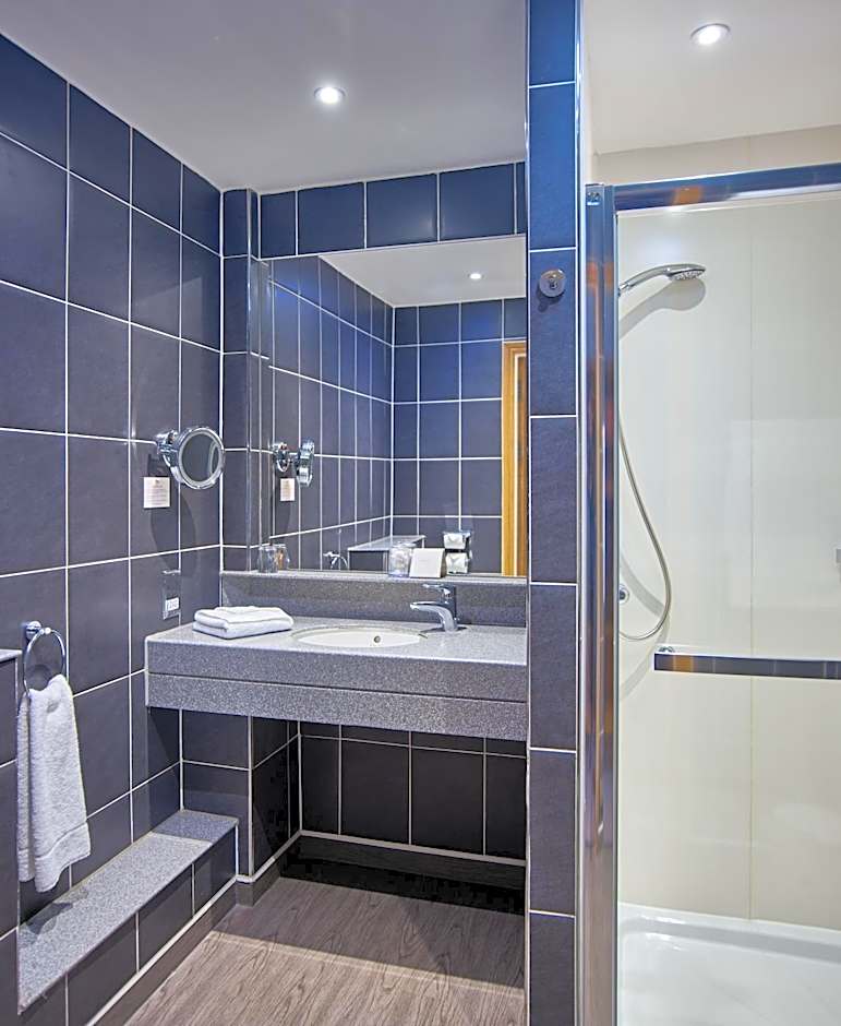 Fairlawns, Hotel And Spa