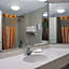 La Quinta Inn & Suites by Wyndham Denver Southwest Lakewood