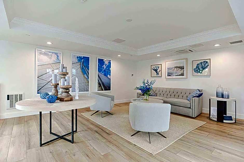 Harbourtown Suites