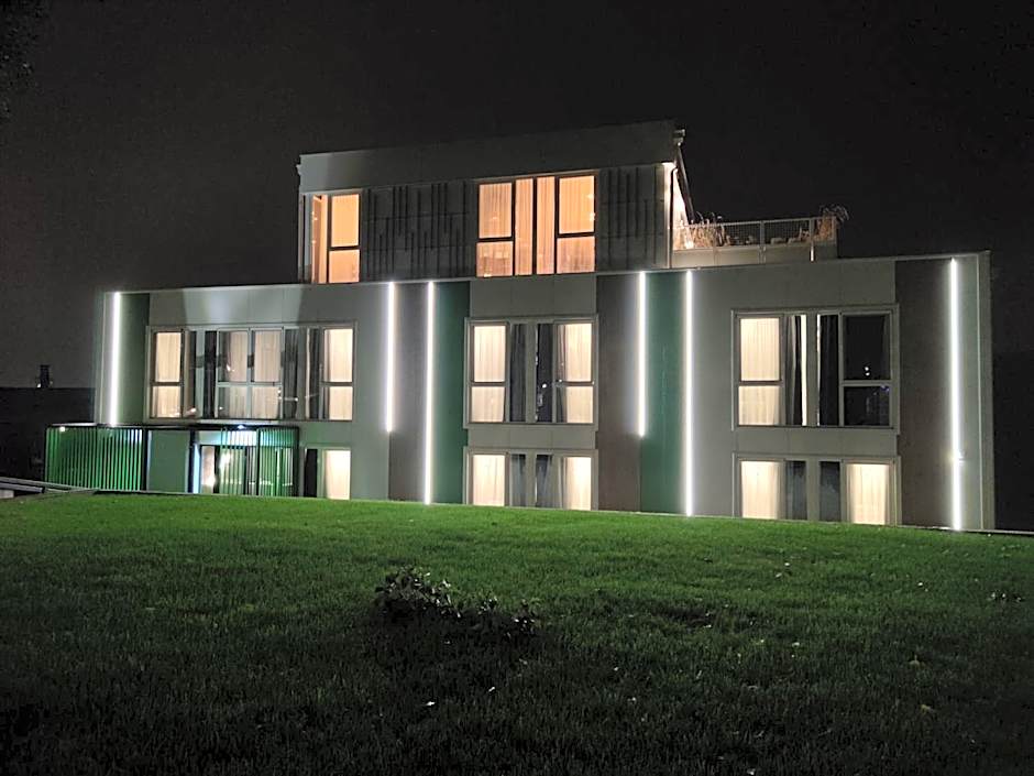 Joy 5 Hotel & SPA