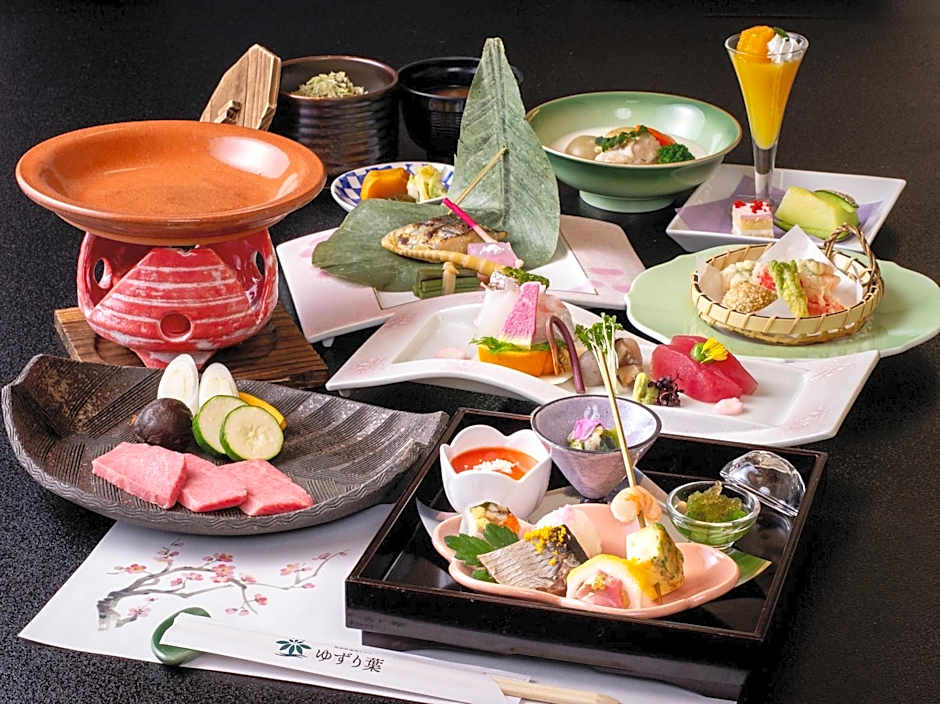 Enakyo Onsen Hotel Yuzuriha