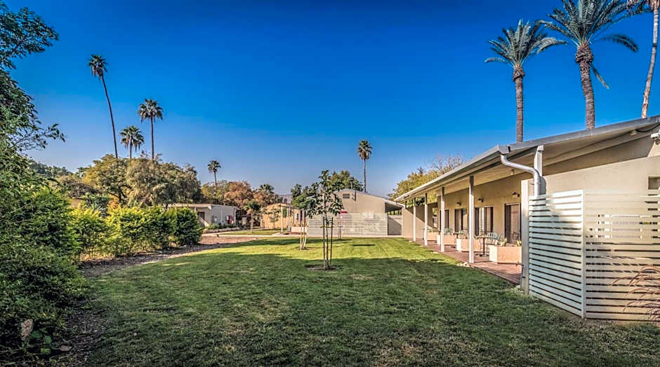 Degania Bet Kibbutz Country Lodging