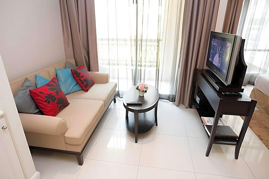 Hope Land Hotel  Sukhumvit 46/1