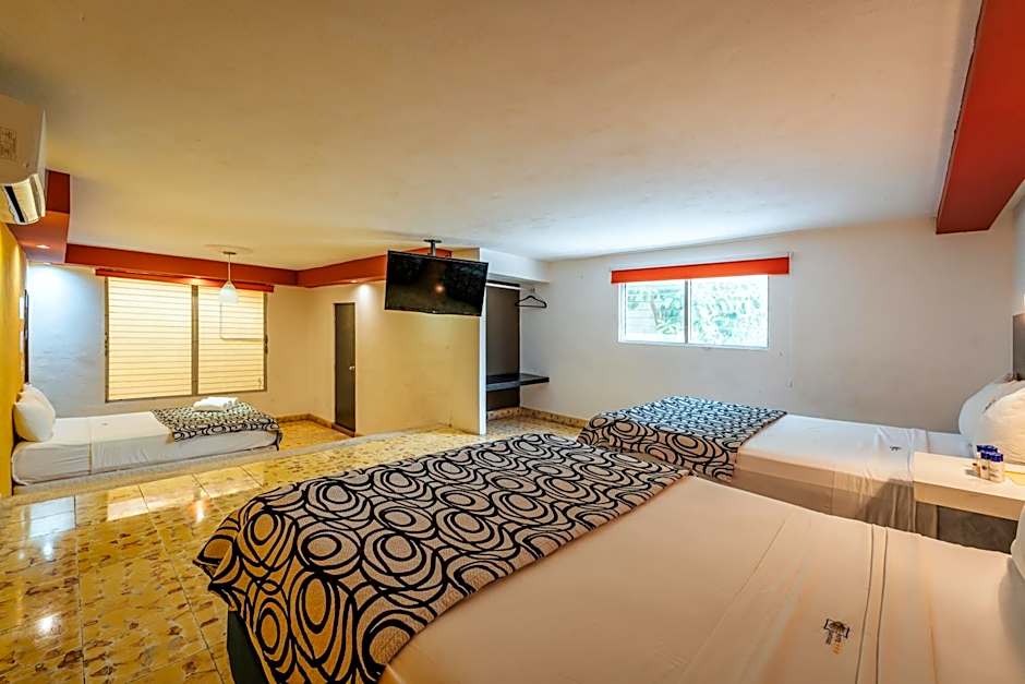 Hotel Santiago