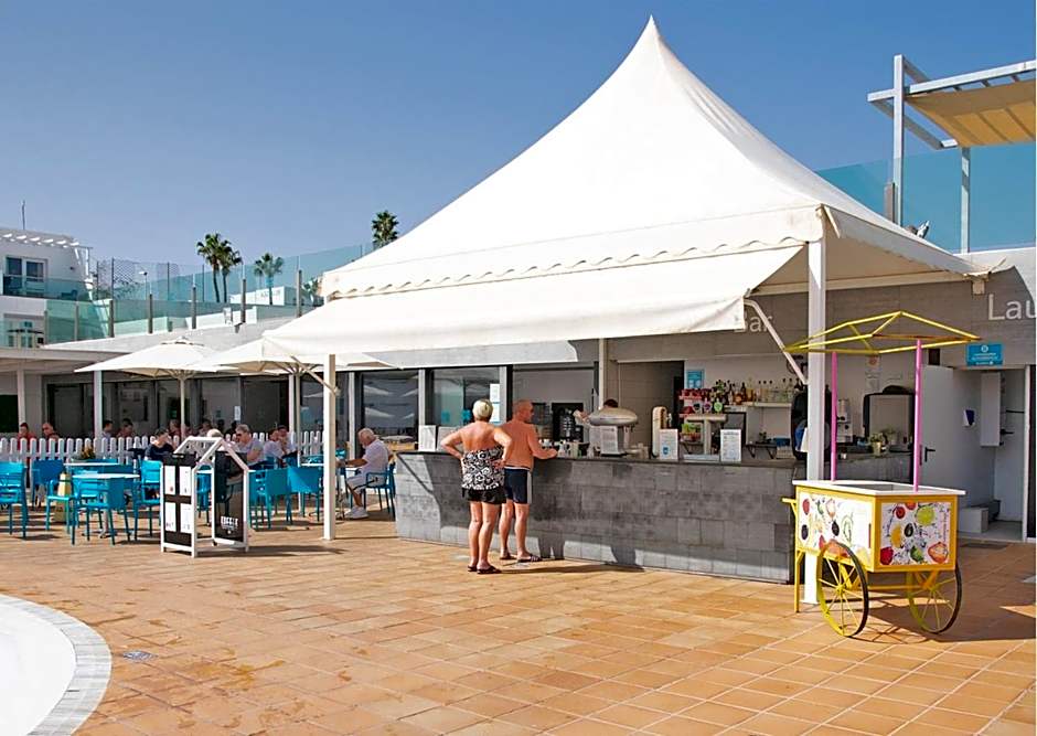 Hotel Plaza Palmeras