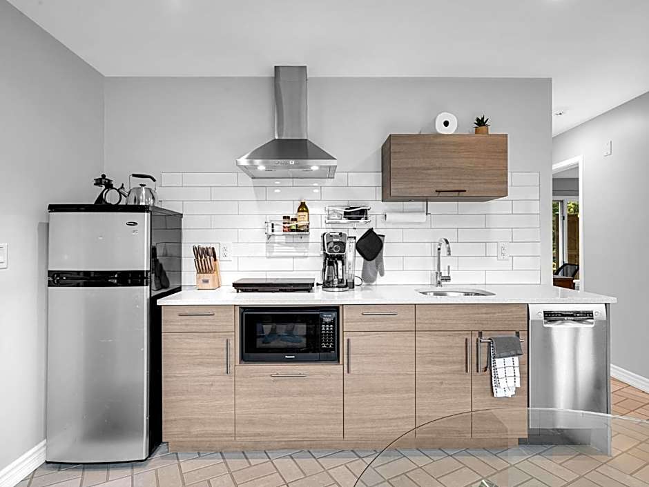 Coastal Suite #1 Cozy Suite #2 - Seacliff Beach Suites