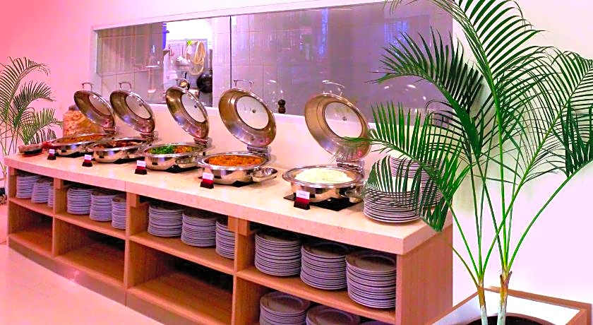 Fave Plus Hotel Palembang