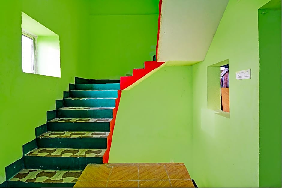 Hotel O Daffodil Lodging and Boarding