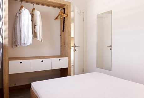 Studio Room (450m away from hotel area)