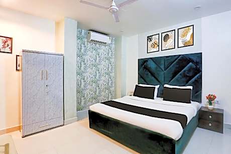 Hotel O 810103 Hotel The Amar Palace