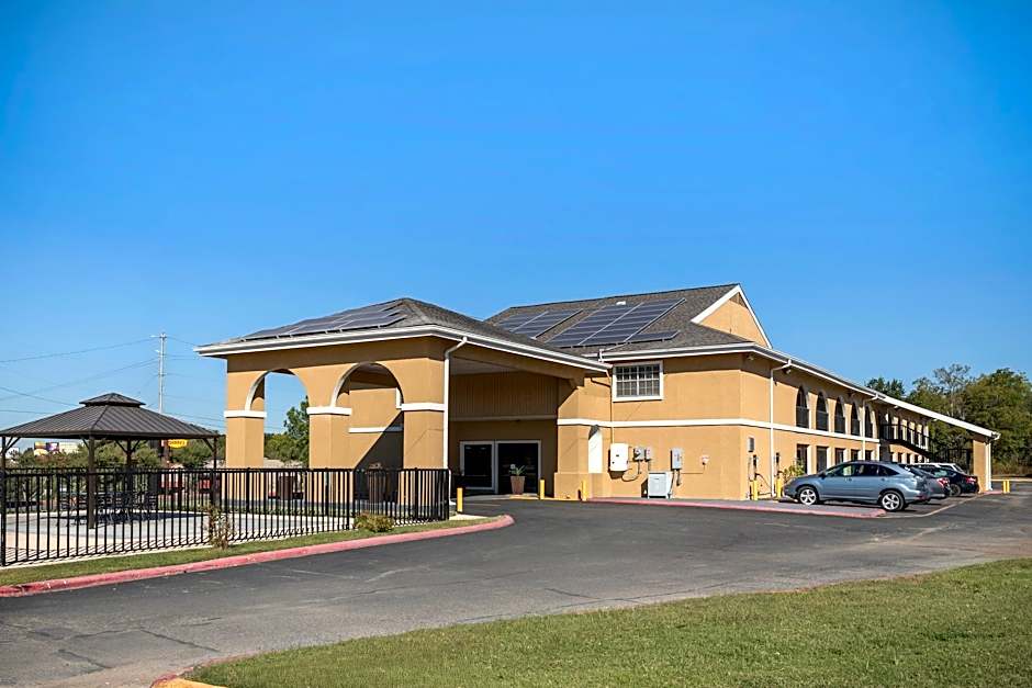 Red Roof Inn Canton, TX