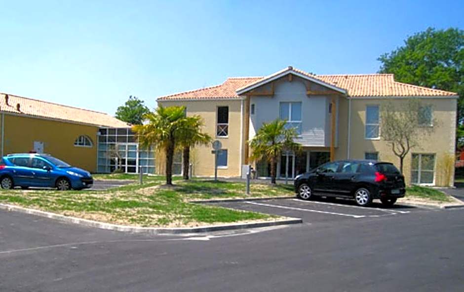 Hotel de la Louee