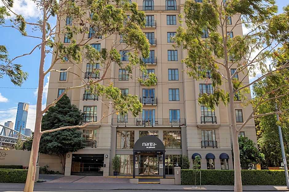 Mantra on Jolimont Melbourne