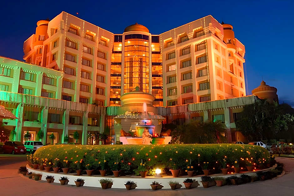 Hotel Swosti Premium