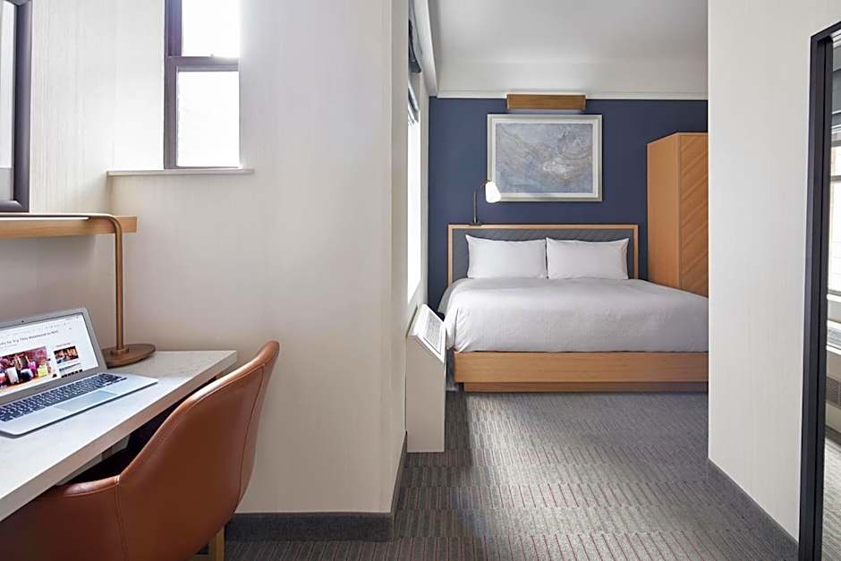 CLUB QUARTERS HOTEL TIMES SQUARE - MIDTOWN