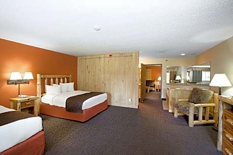 2 Queen Beds, One-Bedroom, Premier Suite, Non-Smoking