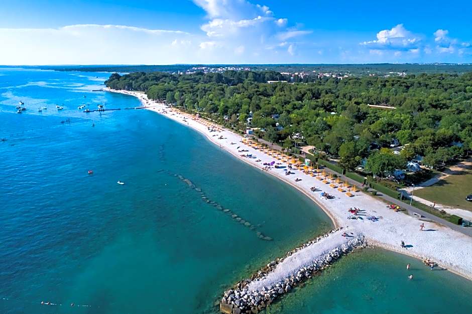 Holiday Centre Bi village