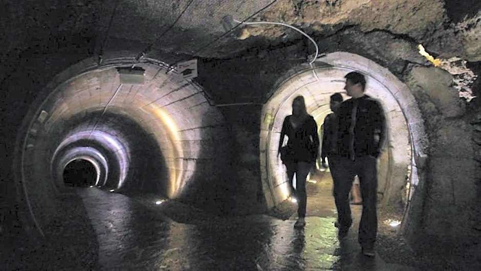 Fully equipped SIX BEDROOM HOUSE 15 kilometers from Lake Bled - with a terrace, garden, playground, and parking