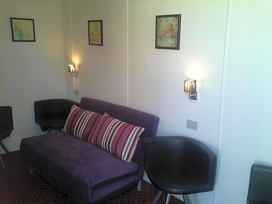 Alexander The Great Hotel