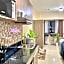 Stunning Sea View Studio Unit@ Horizons 101