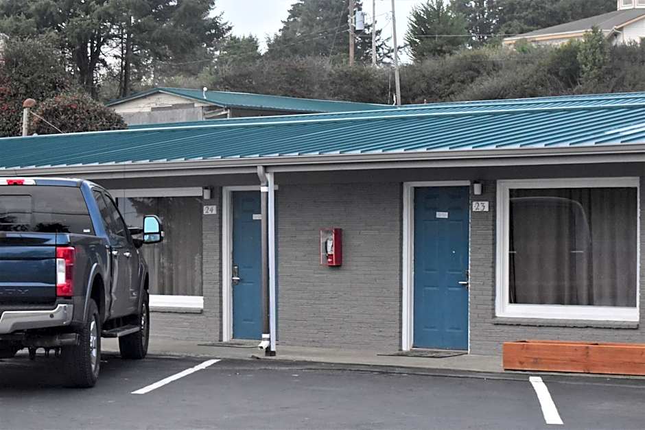 Blue Coast Inn & Suites