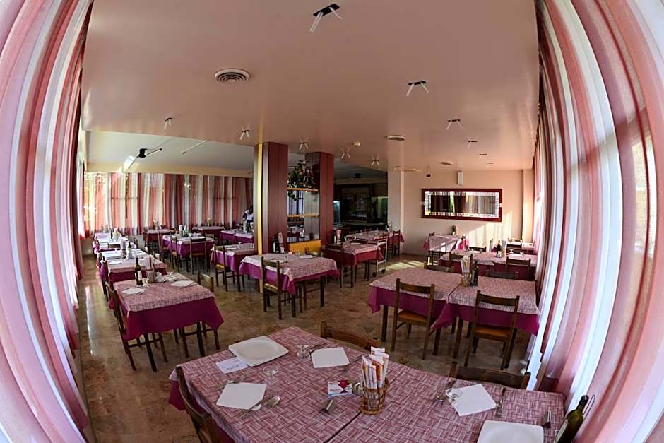 HOTEL LA PLAYA