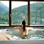 Hotel Vezza Alpine Lodge & Spa
