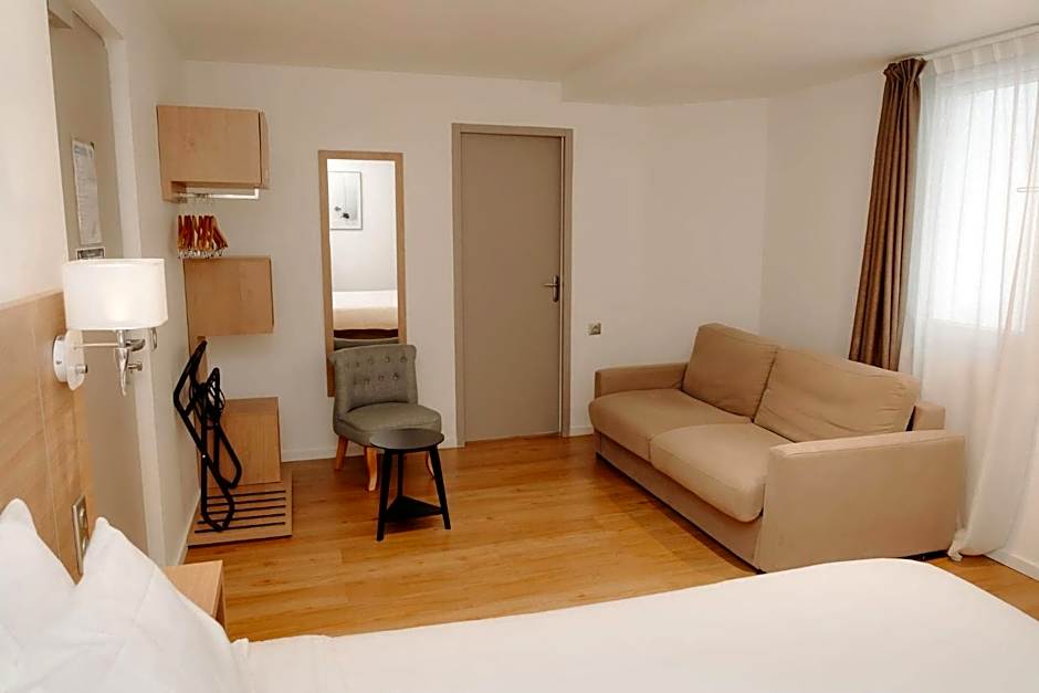 Photo 1 of 18 of 1 Double Bed with Sofabed