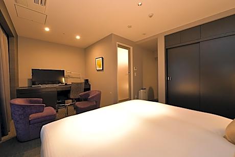 Deluxe,Triple Room -Smoking