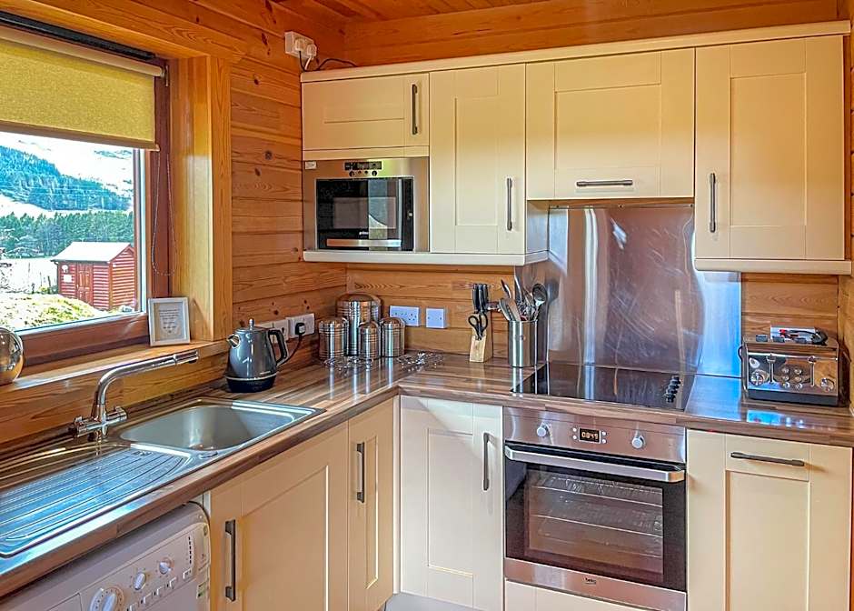 Glen Clova Lodges