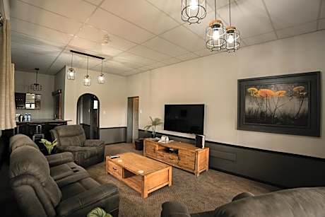 Maun Lodge