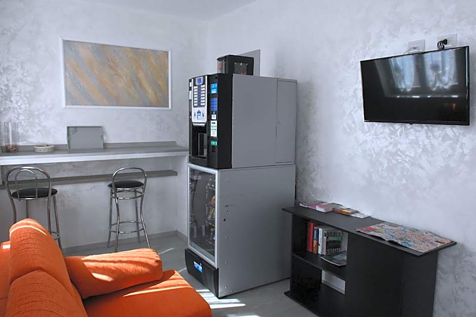 Albano Station Rooms