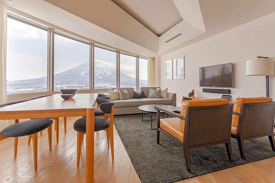Skye Niseko