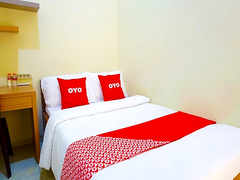 Flagship 90723 Berlima Guest House Syariah