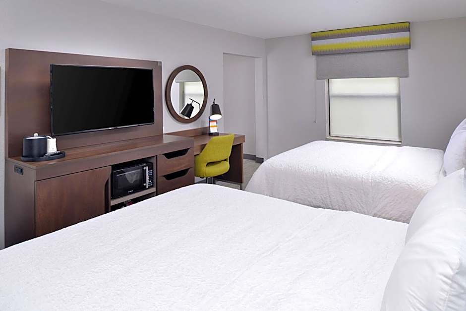 Hampton Inn By Hilton Laporte, In